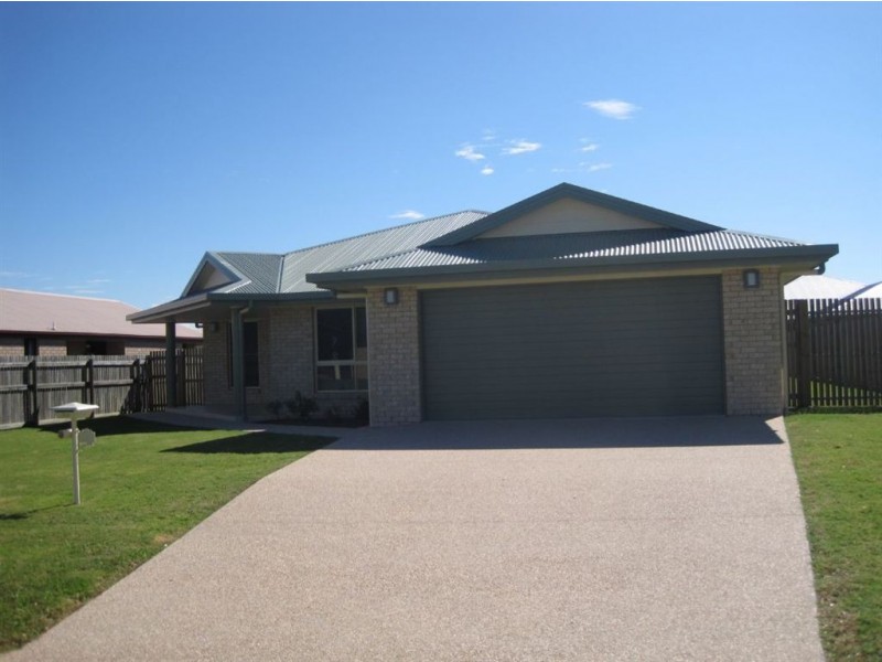 5 Bonsai Court, Glenella QLD 4740