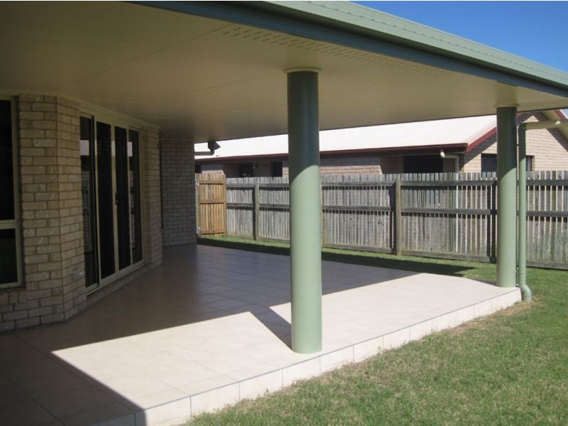 5 Bonsai Court, Glenella QLD 4740