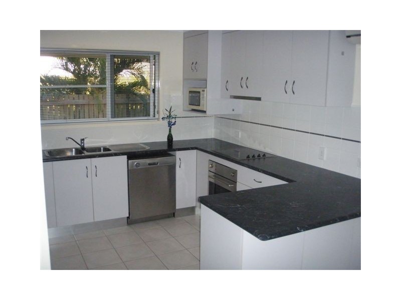 124a Waverley Street, Bucasia QLD 4750