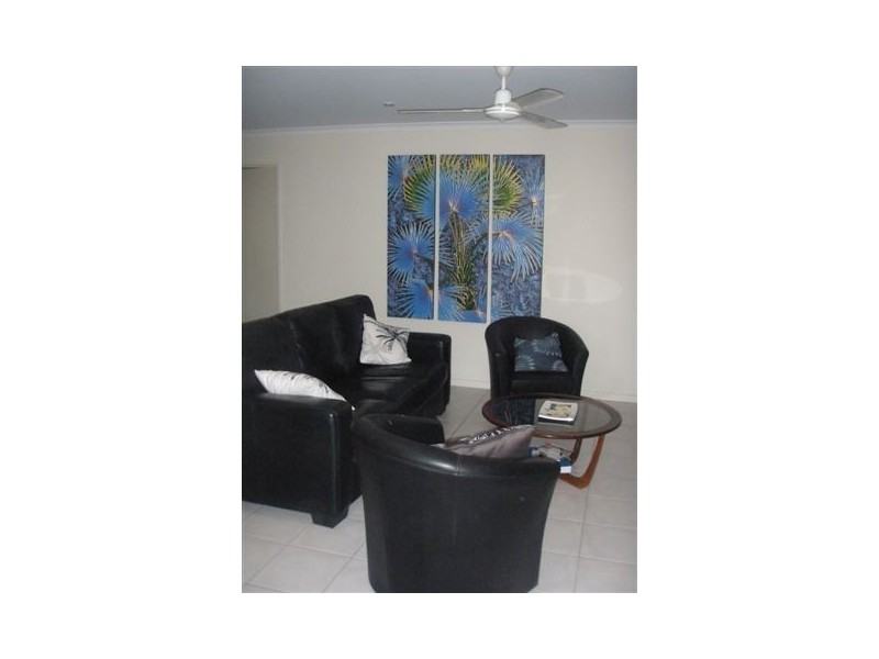 124a Waverley Street, Bucasia QLD 4750