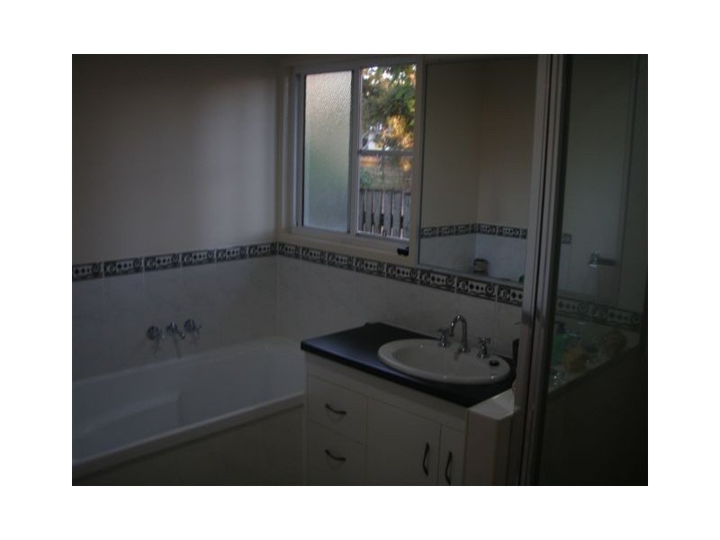 124a Waverley Street, Bucasia QLD 4750