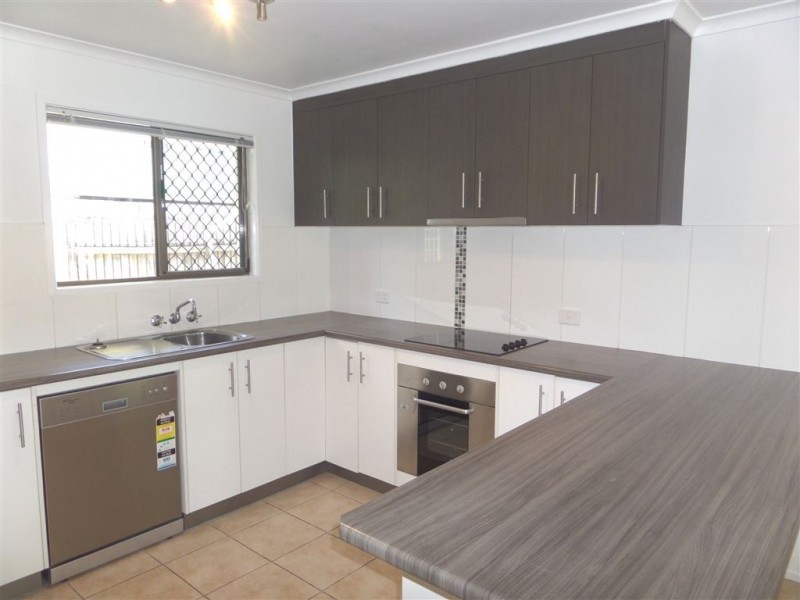 2/39 Carbeen Street, Andergrove QLD 4740