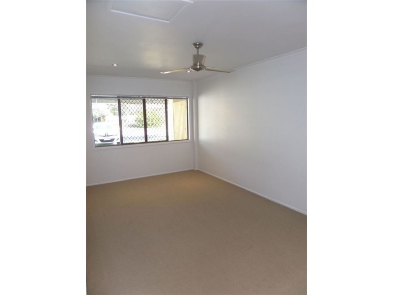 2/39 Carbeen Street, Andergrove QLD 4740