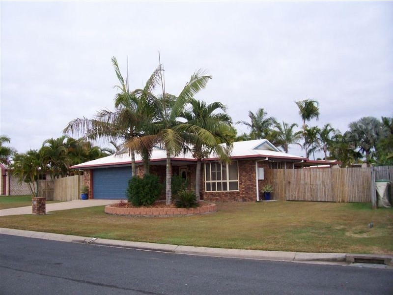 4 Aberdeen Court, Beaconsfield QLD 4740