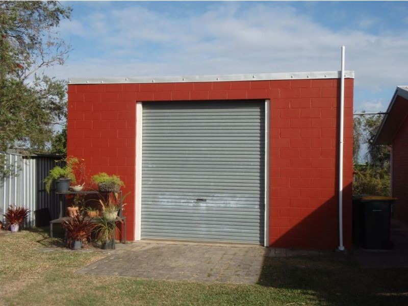 2 Main Street, Bakers Creek QLD 4740