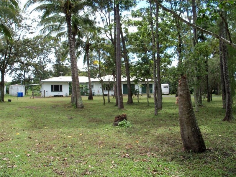 283 Balberra Road, Chelona QLD 4740