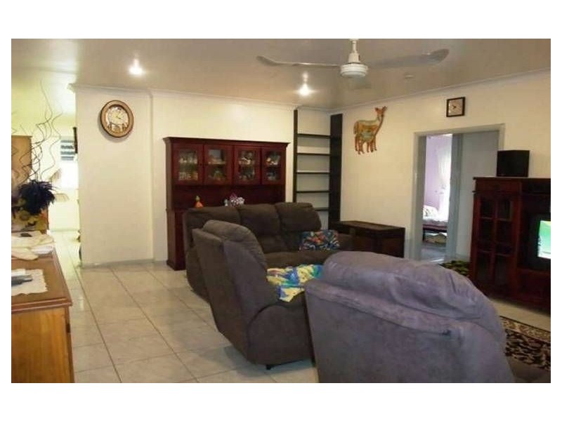 32 Maple Drive, Andergrove QLD 4740