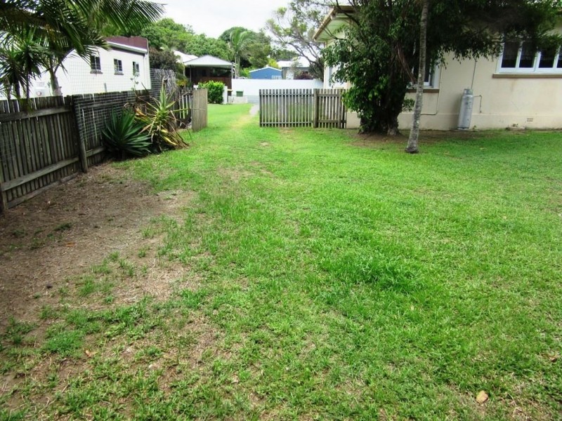 10 Edmonds Street, West Mackay QLD 4740