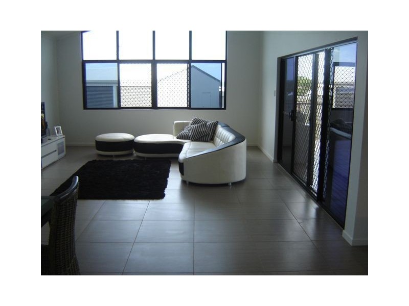 48 Sharp Street, Rural View QLD 4740
