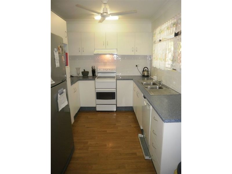 15 Busuttin Drive, Eimeo QLD 4740