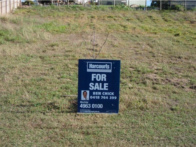 34 Manning Street, Rural View QLD 4740