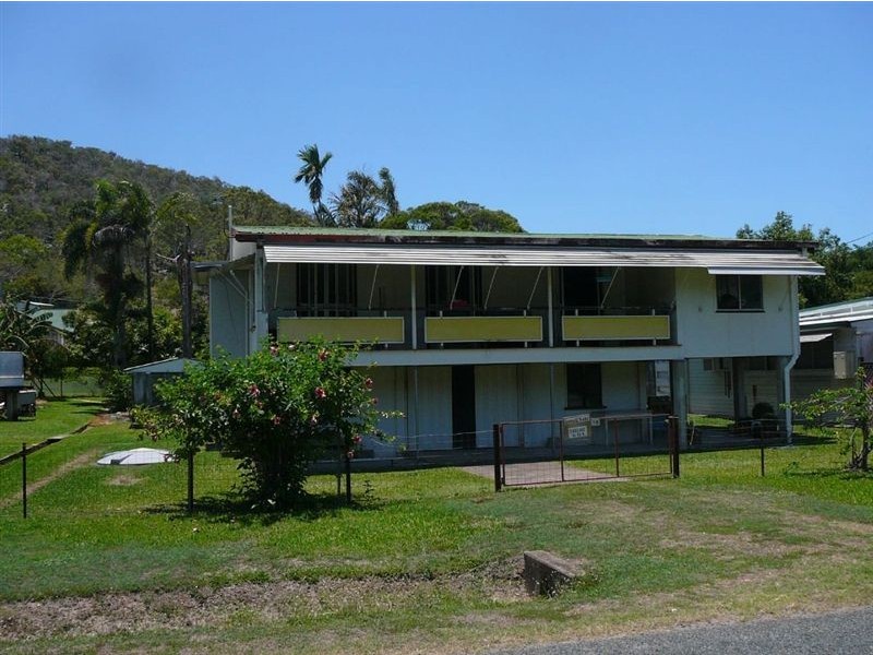 10 Milkins Street, Ball Bay QLD 4741