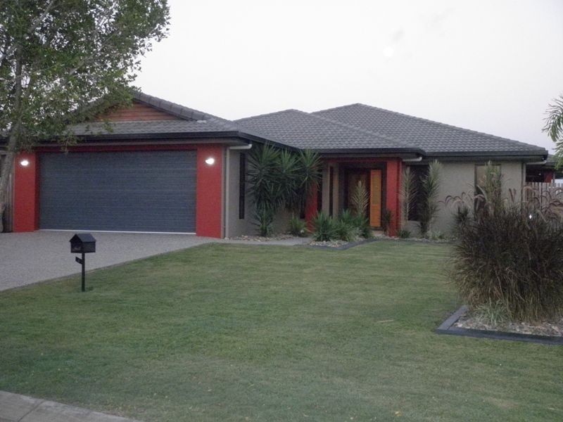 4 Pavillion Court, Glenella QLD 4740