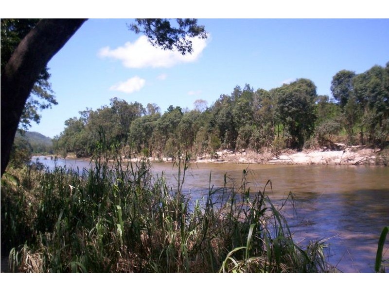 490 Bager Wales Road, Mirani QLD 4754