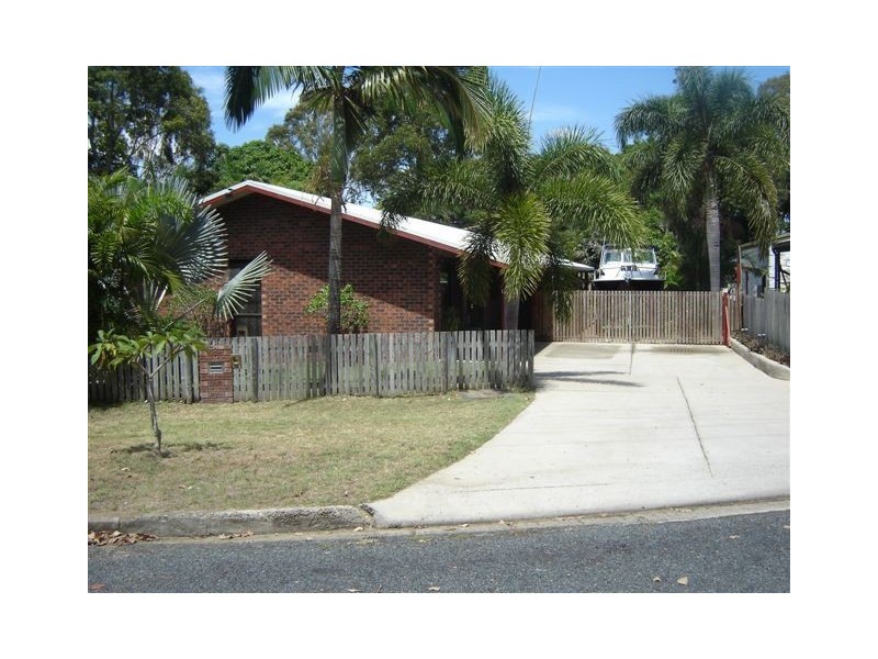 12 Cook Street, Bucasia QLD 4750