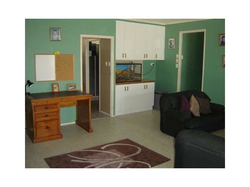 12 Cook Street, Bucasia QLD 4750
