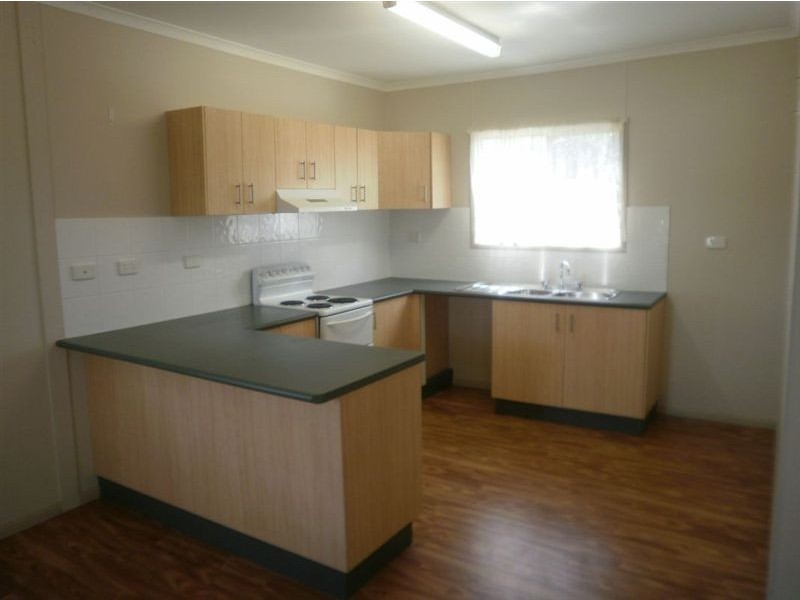 7 Murphy Street, Seaforth QLD 4741