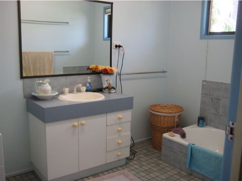 3 Crispin Drive, Mount Pleasant QLD 4740