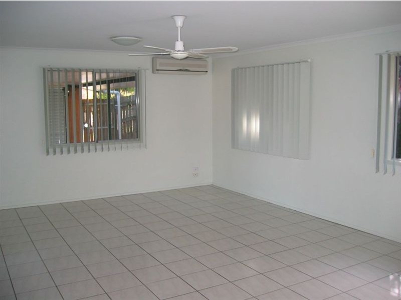 8 Charles Hodge Avenue, Mount Pleasant QLD 4740