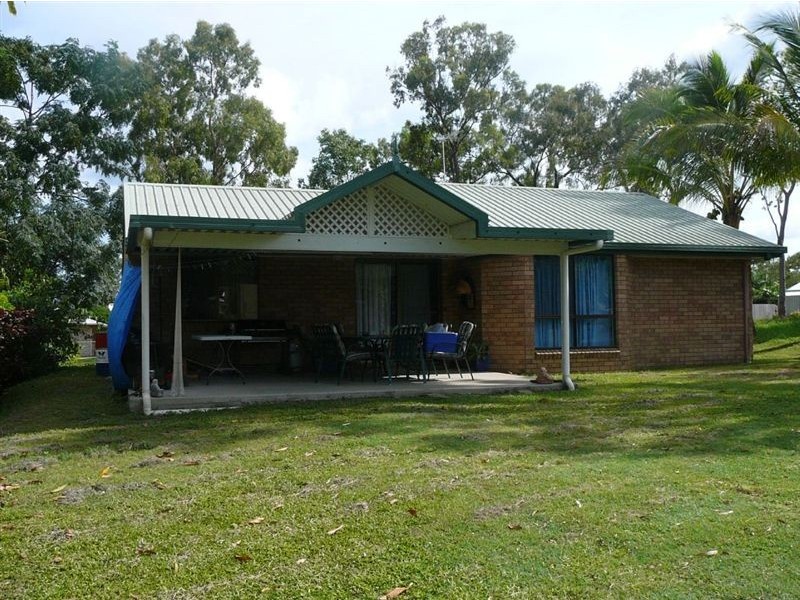 3 Alec Dick Court, Seaforth QLD 4741