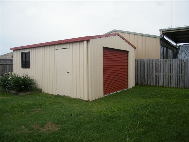 5 Cutfield Street, Glenella QLD 4740