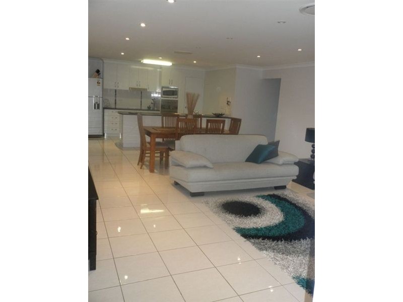 6 Botanical Drive, Ooralea QLD 4740