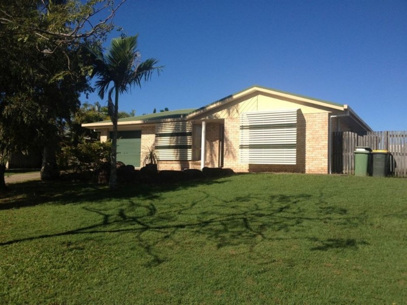 61 Broomdykes Drive, Beaconsfield QLD 4740