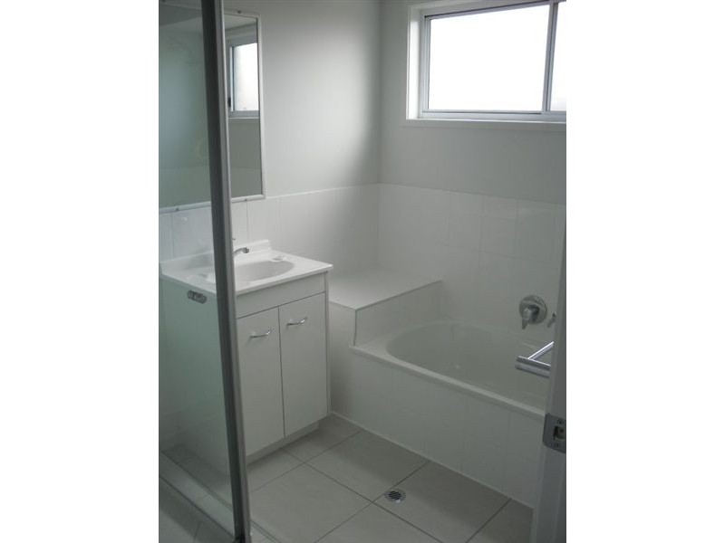 24 Eileen Street, Walkerston QLD 4751