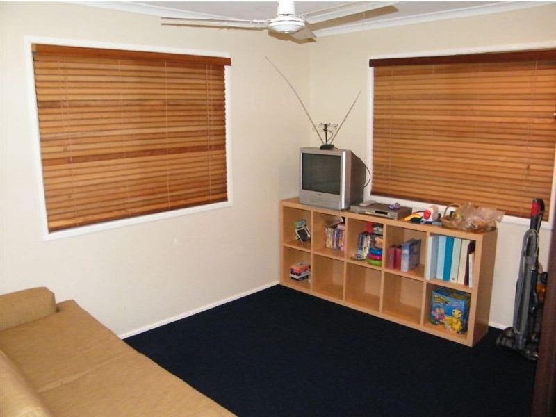 12 Jason Street, Andergrove QLD 4740