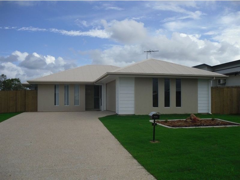 3 Murial Street, Walkerston QLD 4751