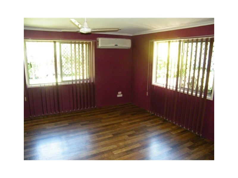 4 Parsons Street, Bucasia QLD 4750