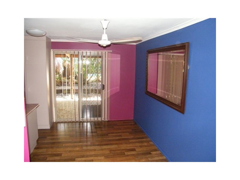 4 Parsons Street, Bucasia QLD 4750