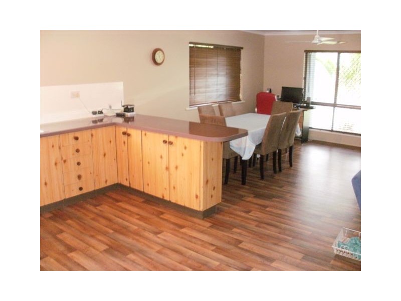 11 Maguire Street, Andergrove QLD 4740