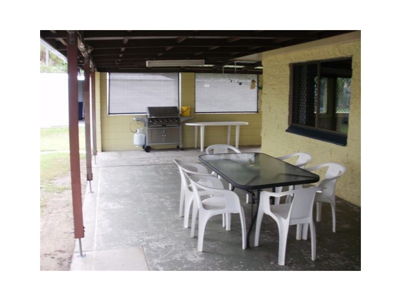 11 Maguire Street, Andergrove QLD 4740