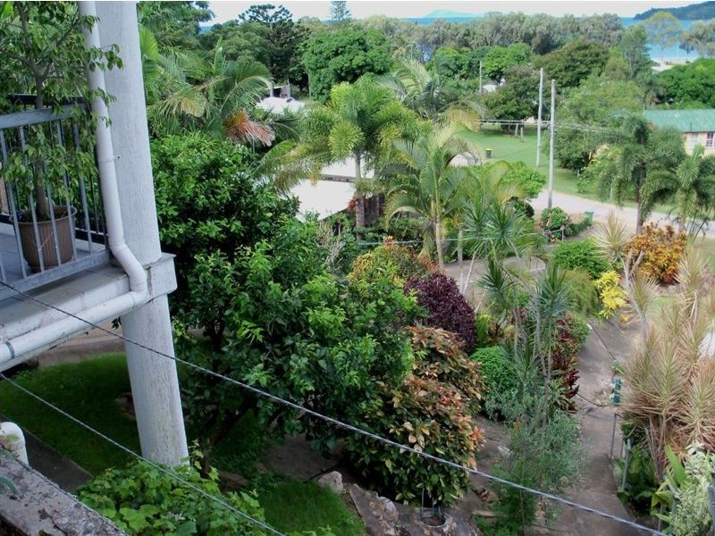 13 Coconut Grove Road, Ball Bay QLD 4741