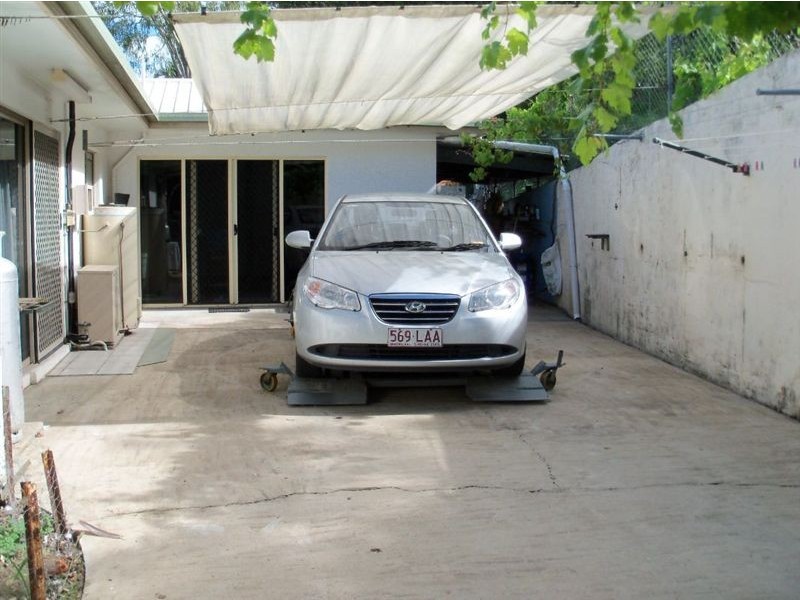 13 Coconut Grove Road, Ball Bay QLD 4741