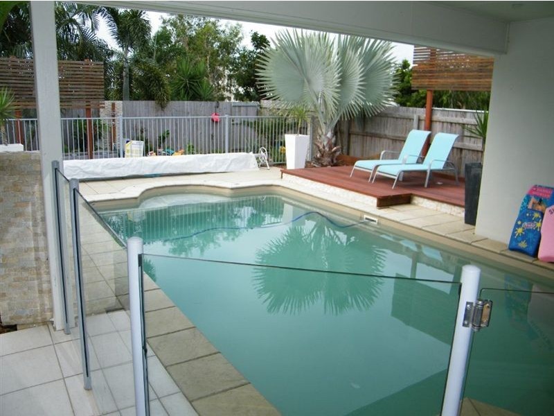 17 Corella Way, Blacks Beach QLD 4740