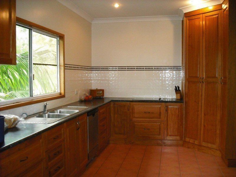 14 Sturgeon Street, Ball Bay QLD 4741