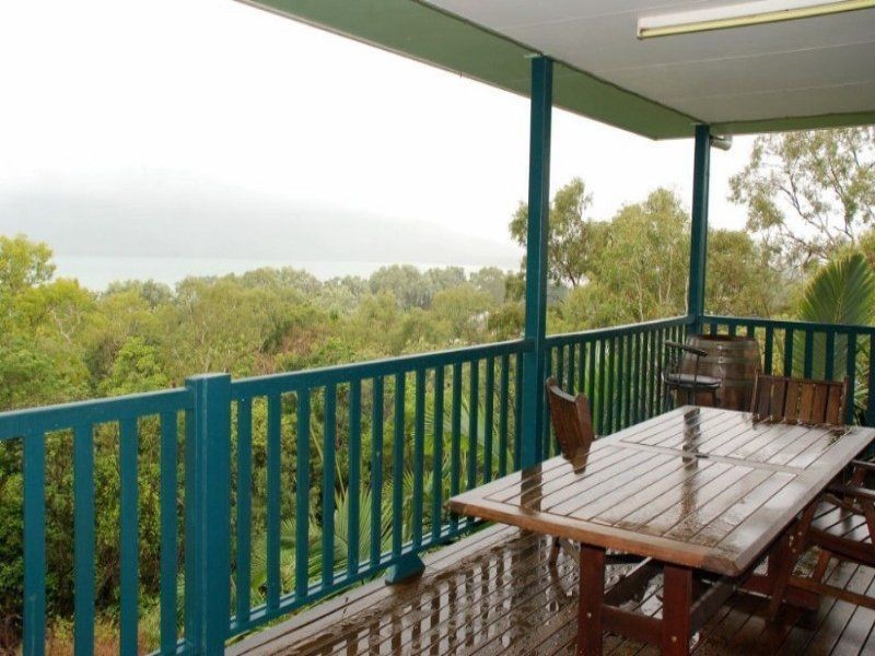 14 Sturgeon Street, Ball Bay QLD 4741