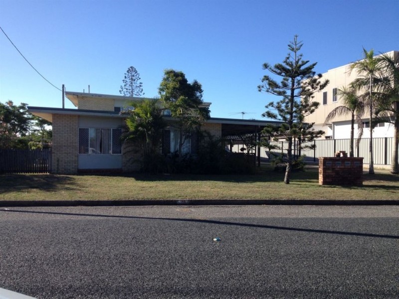 2/42 Binnington Esplanade, East Mackay QLD 4740