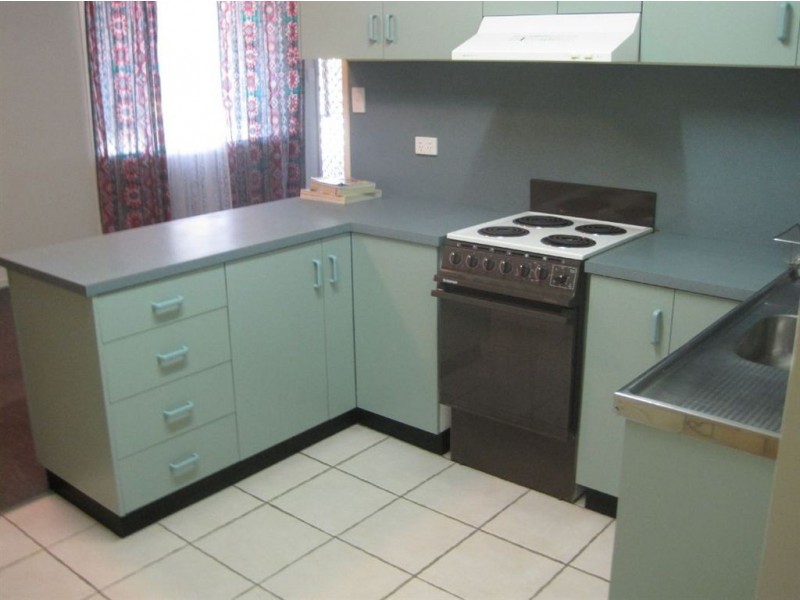 2/42 Binnington Esplanade, East Mackay QLD 4740