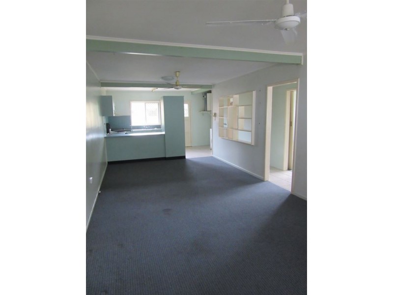 3/42 Binnington Esplanade, East Mackay QLD 4740