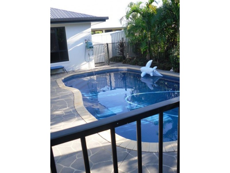 6 Foundation Street, Glenella QLD 4740