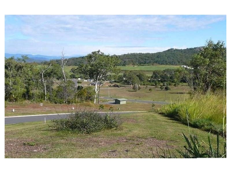 11 View Court, Seaforth QLD 4741