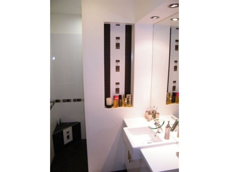 1/25 Beach Road, Dolphin Heads QLD 4740