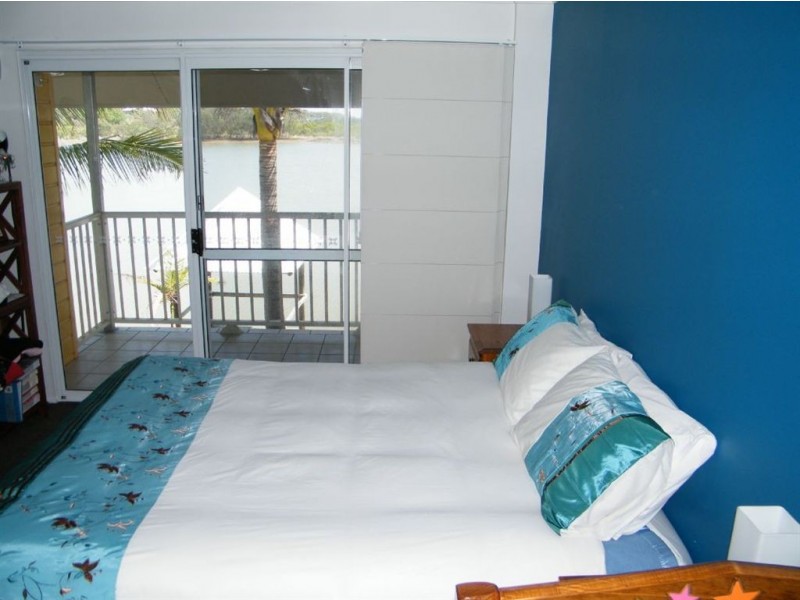 6/17 Beach Road, Dolphin Heads QLD 4740