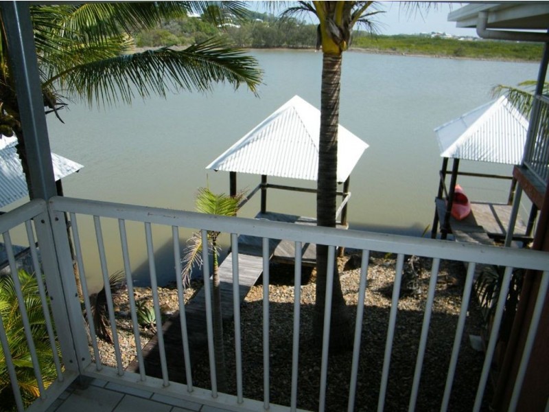 6/17 Beach Road, Dolphin Heads QLD 4740