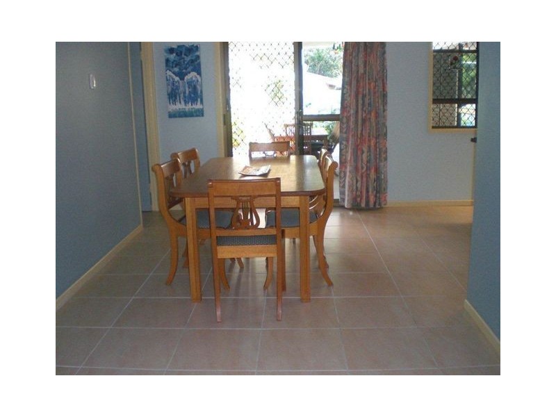 10 Cook Street, Bucasia QLD 4750