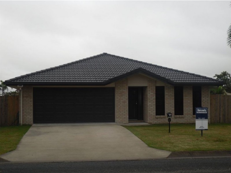23 Mansfield Drive, Beaconsfield QLD 4740