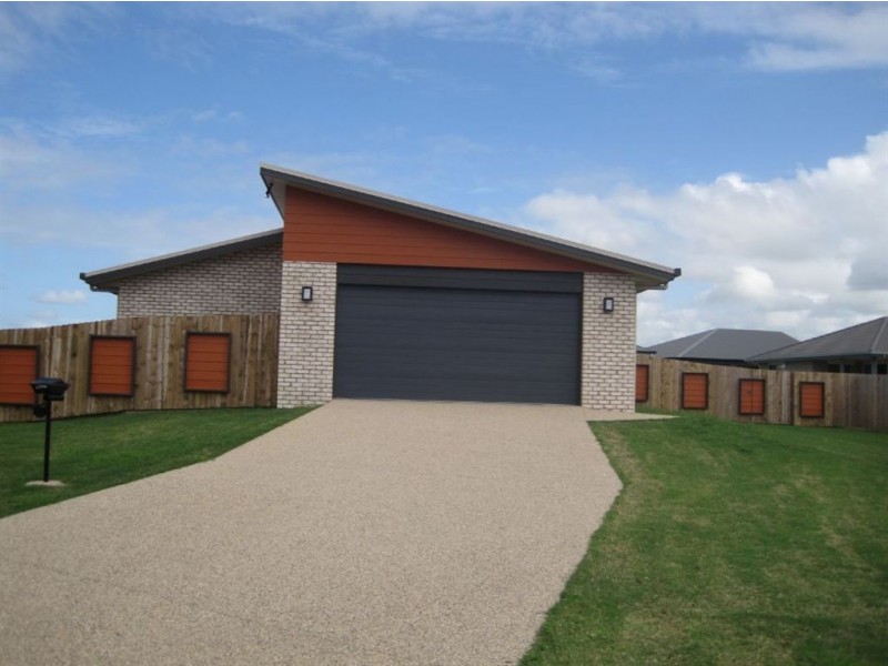 15 Raylene Street, Mount Pleasant QLD 4740